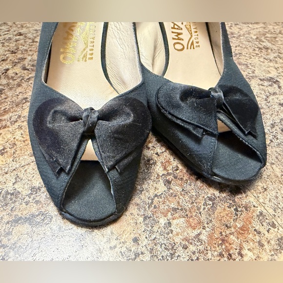 Salvatore Ferragamo Slingback Sandals Heels - Picture 4 of 16